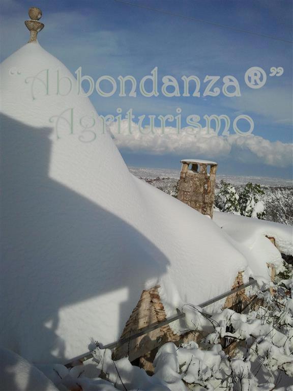 Вилла Agriturismo Abbondanza Альберобелло Экстерьер фото