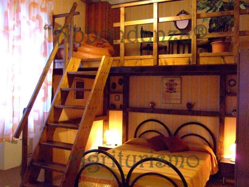 Вилла Agriturismo Abbondanza Альберобелло Экстерьер фото